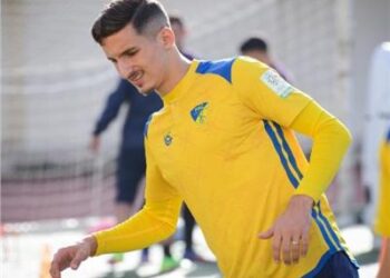 الزمالك يجدد اهتمامه بالتعاقد مع عادل بولبينة