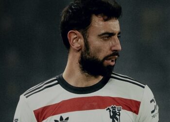 ليفربول في مواجهة مانشستر يونايتد..صراع القمة والقاع