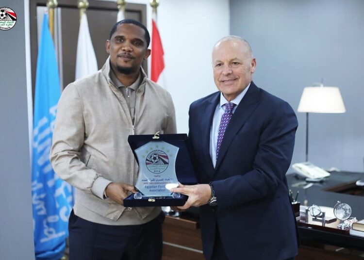 وزير الرياضة لايتو : شكرا علي حضورك لتهنئة أبو ريدة ” الأب الروحي للكرة المصرية “