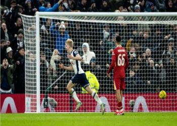 توتنهام يُسقط ليفربول في نصف نهائي كأس الرابطة
