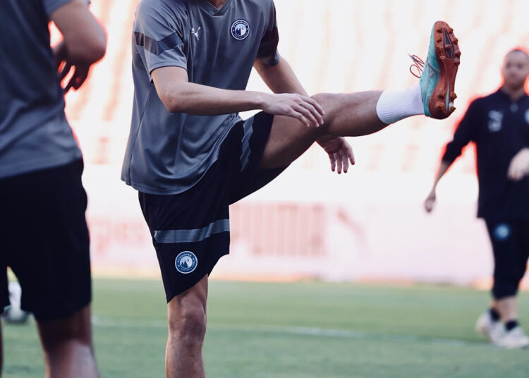 تشكيل بيراميدز في مواجهة ساجرادا