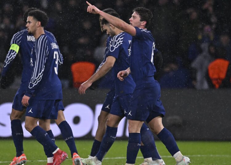 باريس سان جيرمان يقلب الطاولة ويحقق فوزًا مثيرًا على مانشستر سيتي 4-2 في دوري الأبطال