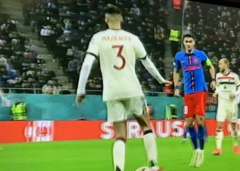 17 دقيقة من الصمود.. ستيوا بوخارست يربك مانشستر يونايتد