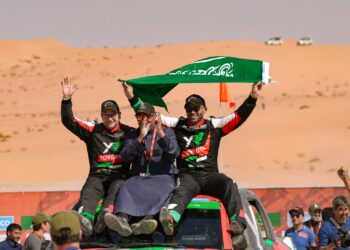 الراجحي يفوز بلقب رالي داكار السعودية 2025 لفئة السيارات كأول متسابق سعودي