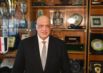 طارق الحسيني: نسعى للاستمرار في النجاحات وتحقيق المزيد من الإنجازات في السلاح المصري