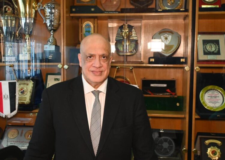 طارق الحسيني: نسعى للاستمرار في النجاحات وتحقيق المزيد من الإنجازات في السلاح المصري