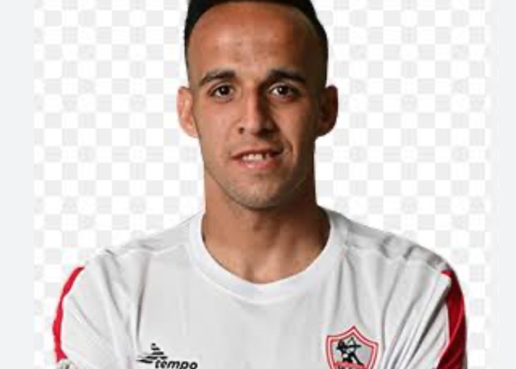 ناصر منسي يعود لقائمة الزمالك قبل مواجهة فاركو في الدوري المصري