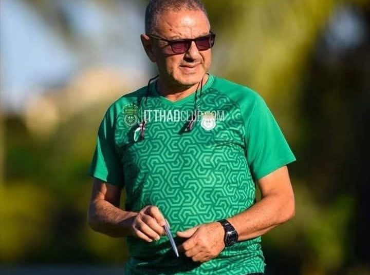 توابع تعادل الاتحاد مع إنبي.. غضب جماهيري ورسائل نارية لـ طلعت يوسف!