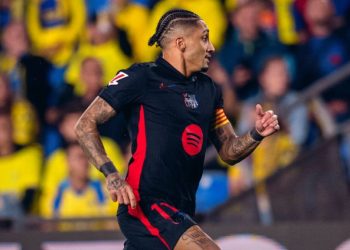 برشلونة يحسم مواجهة لاس بالماس ويواصل التربع على القمة