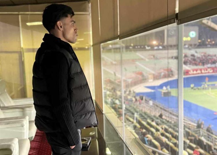 بن شرقي يتابع الاهلي