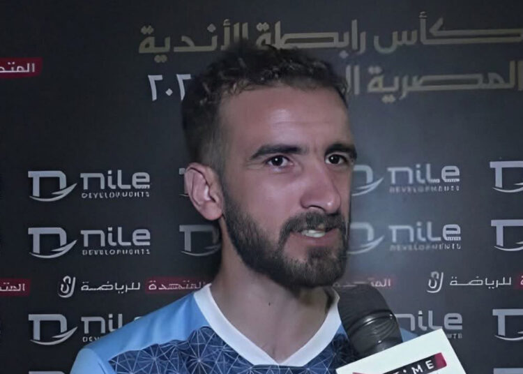 دونجا يكشف المستور عن أبو تريكة: لا يمثل مصر وهرب من بلده!