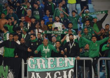 تصرف غريب من شكري نجيب يُربك حسابات الاتحاد.. ماذا حدث مع مجدي عبد العاطي؟