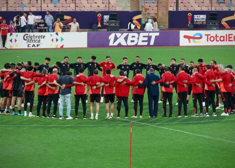 الأهلي يرفع شعار “العبور أو الانتظار”.. وكولر يجهز مفاجآت صن داونز في ليلة الأبطال