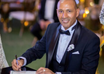 عز يهنئ مجدي عبد العاطي ونجوم الاتحاد السكندري بعد الفوز على طلائع الجيش