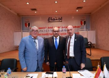 الجمعية العمومية للجنة الأولمبية تختار شريف العريان سكرتيرا عاما شرفيا.. بالاجماع