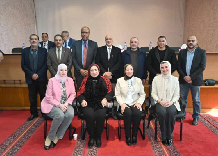 عبد المنعم الحسيني رئيساً شرفيا للاتحاد المصري للسلاح باجماع مجلس الإدارة