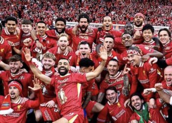 ليفربول.. تاريخ من المجد ومستقبل يبنيه جيل ألكسندر أرنولد