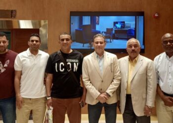 شاهد بالصور| التحدي الليبي يكرَم خالد جلال وجهازه بعد إنجازه التاريخي