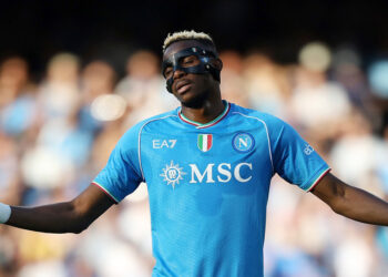 رسميًا.. أوسيمين يصدم الهلال ويرفض “عرض العمر”