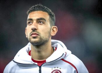 إيقاف كوكا 4 مباريات بسبب رفضه دعم حملة “مناهضة رهاب المثلية”