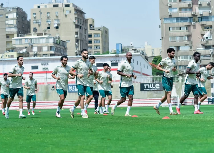 تفاصيل جلسة ثلاثي مجلس الزمالك مع اللاعبين قبل مواجهة بيراميدز