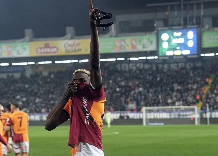 أوسيمين يُربك الهلال قبل مونديال الأندية.. الصفقة مهددة بالانهيار