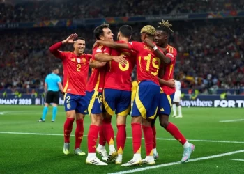 إسبانيا إلى نهائي الأمم الأوروبية بعد فوز مثير على فرنسا
