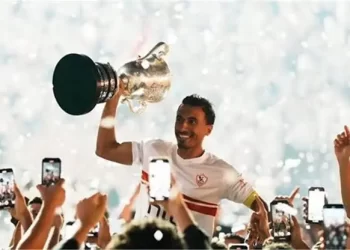 عبد الشافي: لاعبو الزمالك مرّوا بظروف صعبة.. وأشكرهم على هديتهم لي