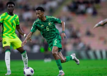 السعودية تسقط أمام أستراليا وتتجه نحو الملحق الآسيوي