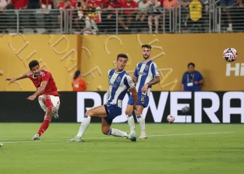 الأهلي يودّع مونديال الأندية بعد تعادل تاريخي مع بورتو