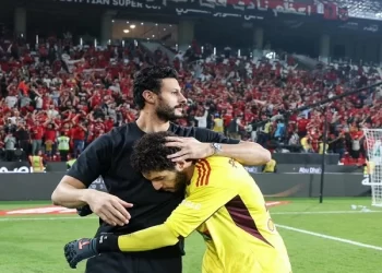 هلّا رفعنا القبعة للشناوي وأعطينا شوبير قفاز اللقاء؟