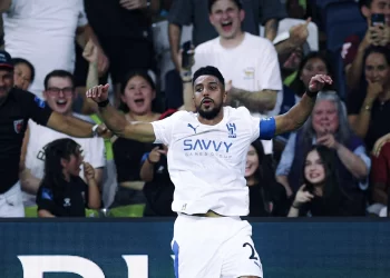 الهلال يستعيد خدمات سالم الدوسري في السوبر السعودي