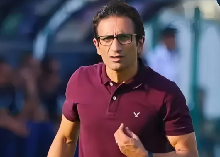 أحمد سامي يطلب طلب غريب جداً في الاتحاد السكندري!