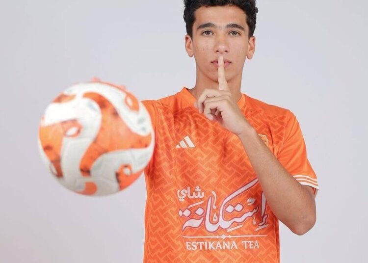 توقيع مبكر ولكن الحسم لم يتم.. هل يخطف المحلة مدافع الزمالك المنتظر؟