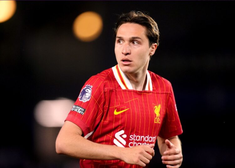 كييزا يتمرد على دكة ليفربول