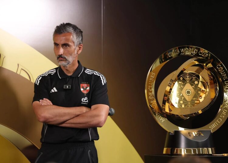 ريبيرو: اخترت الأهلي رغم العروض.. وميسي ضمن الحوافز