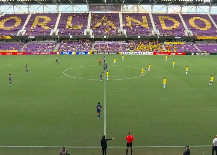 راينرز يمنح صنداونز التفوق أمام أولسان هيونداي في الشوط الأول