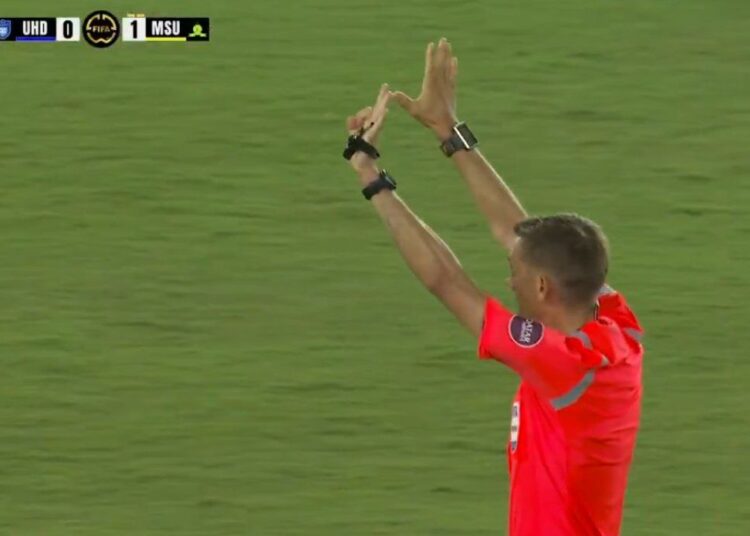 حدث تاريخي.. صنداونز يصنع ثلاثية مجد إفريقية بالمونديال