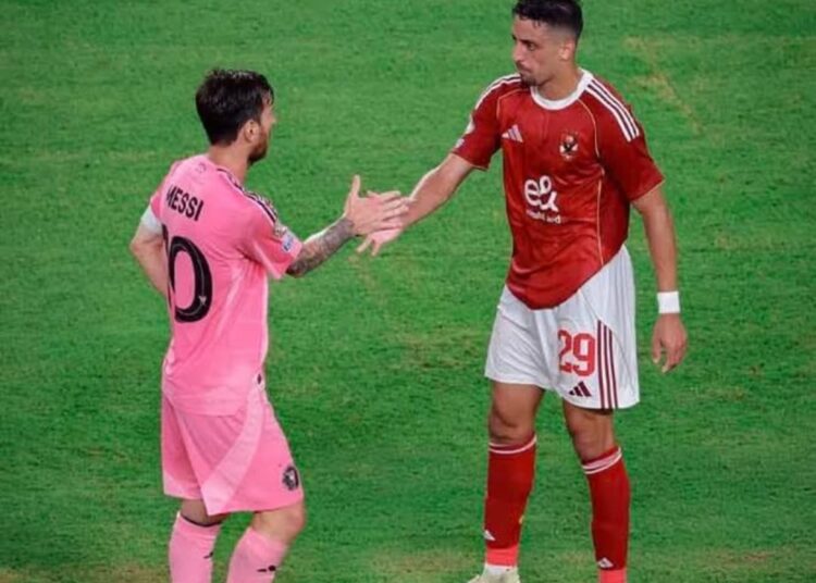 حقيقة عقوبات أفشة وطاهر في الأهلي بسبب صورة ميسي