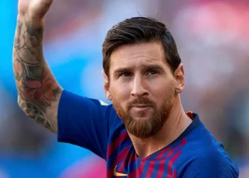 قبل مواجهة الأهلي.. ديكو يتحدث عن ميسي وبرشلونة