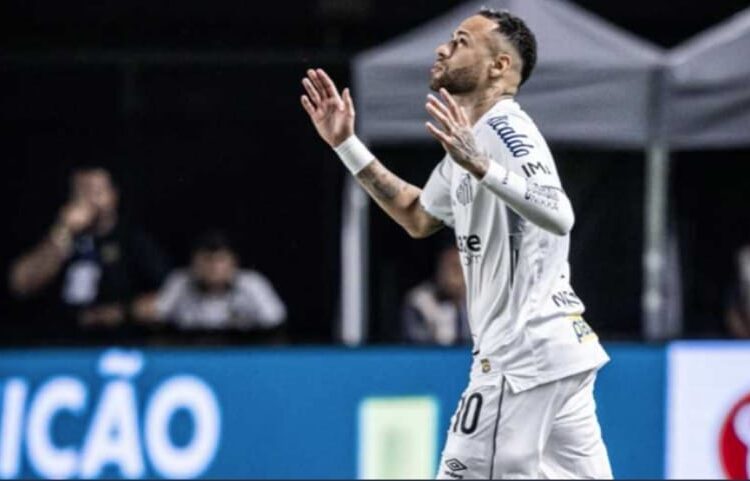 سانتوس يتحرك لتأمين بقاء نيمار حتى 2026