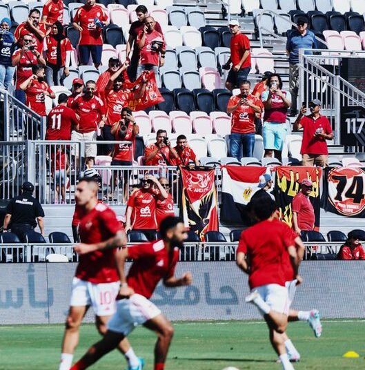 ضربة مبكرة تصدم الأهلي.. باتشوكا يتقدم في الشوط الأول ويحرج بطل إفريقيا وديًا