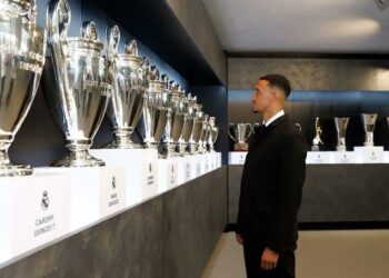 موعد أول مباراة لأرنولد مع ريال مدريد