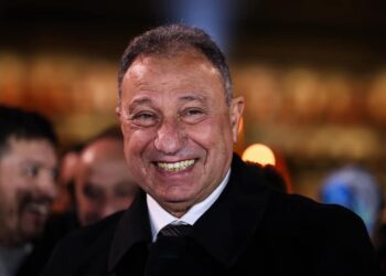 الخطيب يُكلّف الأهلي ملايين الدولارات