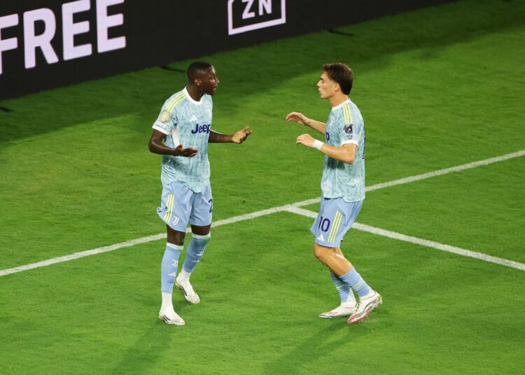 كولو مواني يقود يوڤنتوس لانتصار ساحق على العين