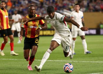 الشوط الأول.. تشيلسي يُنهي صمود الترجي بهدفَي توسين وديلاپ