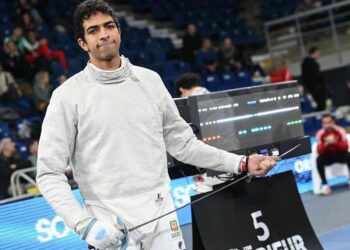 أحمد هشام يضمن ميدالية لمصر في بطولة العالم لسلاح السيف
