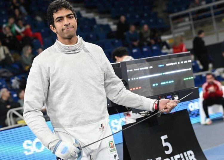 أحمد هشام يضمن ميدالية لمصر في بطولة العالم لسلاح السيف