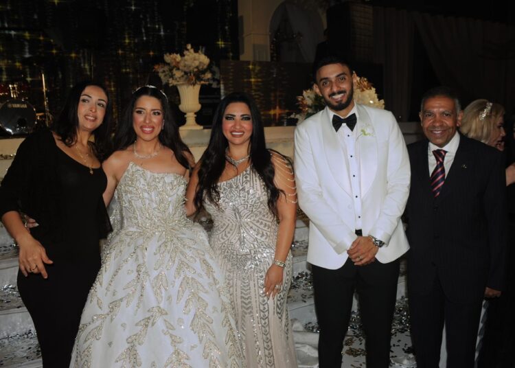 حضور أنيق للدكتورة هبة إسماعيل في زفاف نجلة سيدة الأعمال فاطمة الشريف