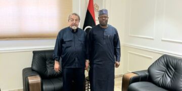 ليبيا ونيجيريا.. مواجهة أفريقية خارج الخطوط